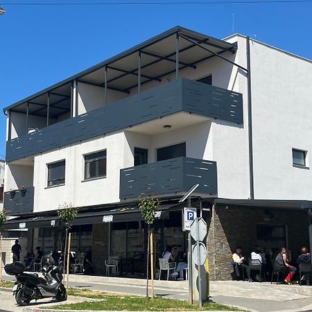 Apartman Sandra Nova Gradiska Exterior foto